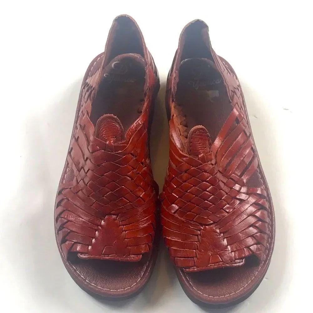 D Yessica Handmade Sandals Size 7/8